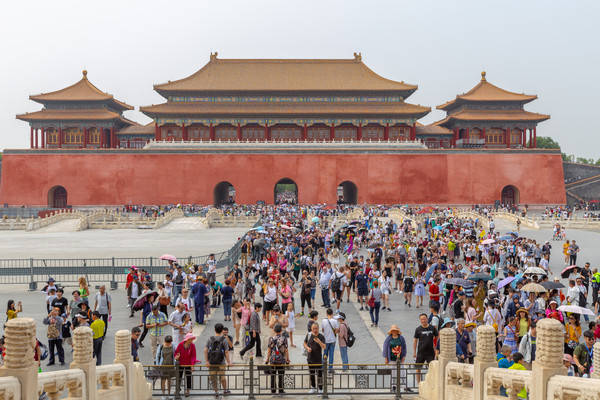 故宫|故宫为何5点就清场关门，61年前的教训太深刻，不得不防