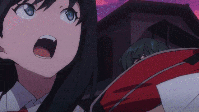 日常戏方面不是太好,但是一到打斗和战斗场面,开始打小怪兽了,扳机社