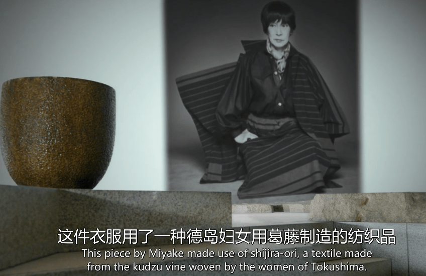 旗袍|BLACKPINK穿韩服打歌,巩俐穿旗袍走红毯,传统与现代的结合惹争议