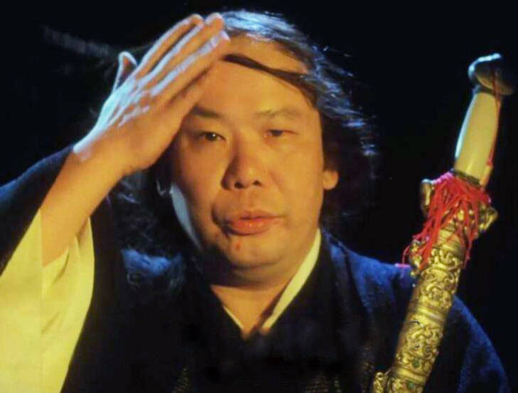 荧屏4版“西门吹雪”，前三都是来搞笑的，唯独他真正的经典！_何润东