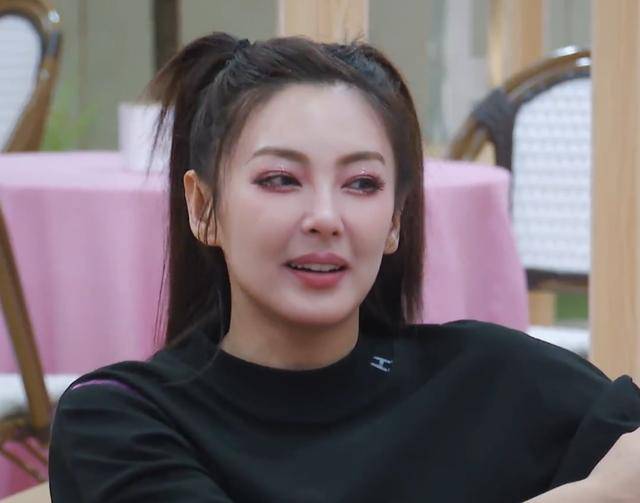 长文|原创伊能静发长文盛赞蓝盈莹，力证关系未有不和，愿成为她温暖的姐姐