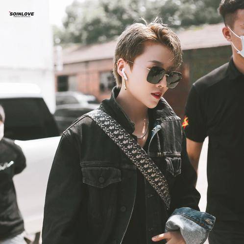 彩妆|刘雨昕彩妆代言上热搜了？到底是怎么回事？