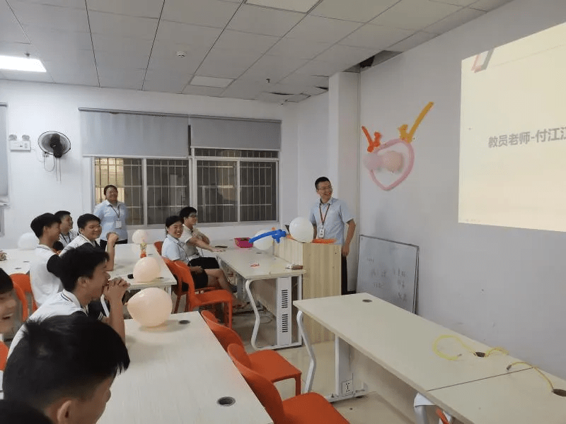 教育|开班典礼|选择九云，一起拨云见日，前程似锦