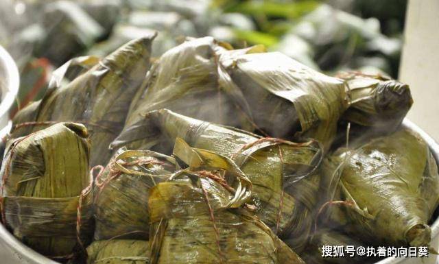 什么时候吃粽子几月几号 ce29b10dcd0e4af0b8da129fad38fe9b.jpeg