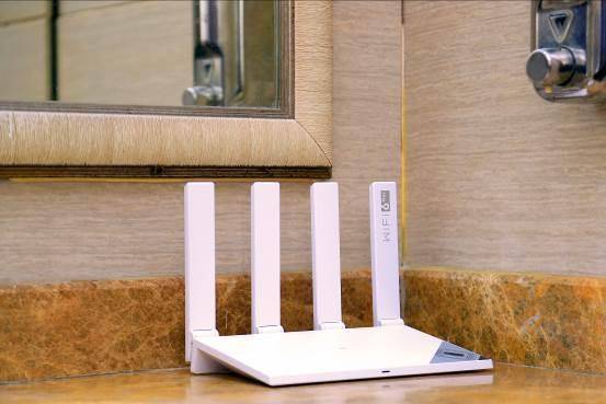 路由器|想赶上WiFi6的快车？HUAWEI WiFi AX3了解一下