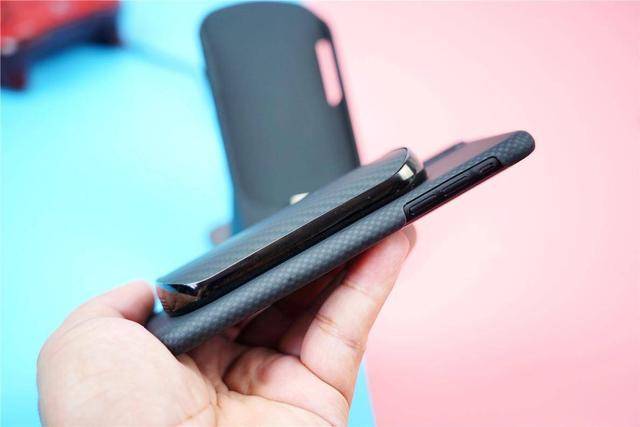 傲娇|轻奢有气质，傲娇有实力--PITAKA三件套上手分享