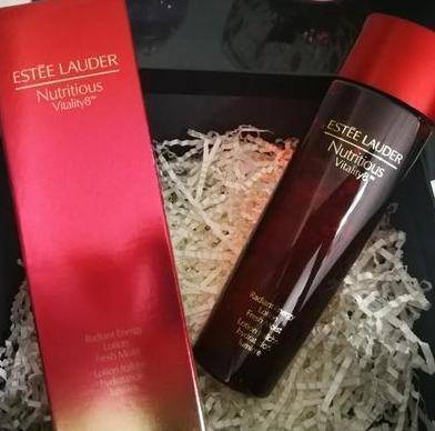 肌肤|全网最具代表的化妆水推荐：超强补水润肤，细腻毛孔，还你水光肌