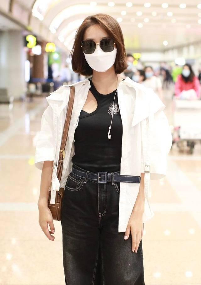 调配|三十岁必须做出改变，不要老''装嫩''了，这样穿不老气还很帅