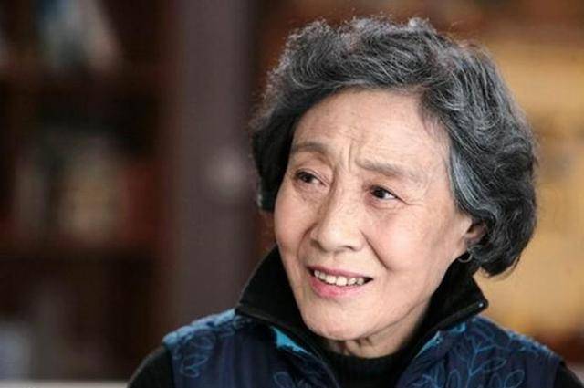 中国第一大娘王玉梅高山下的花环感动国人今年86岁了