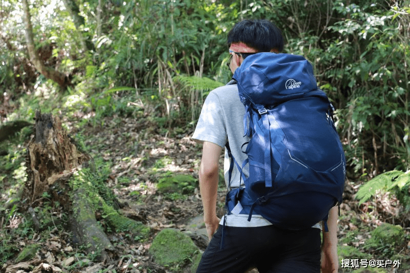 背包|适合新手入门第一款登山背包，Lowe Alpine户外背包测评