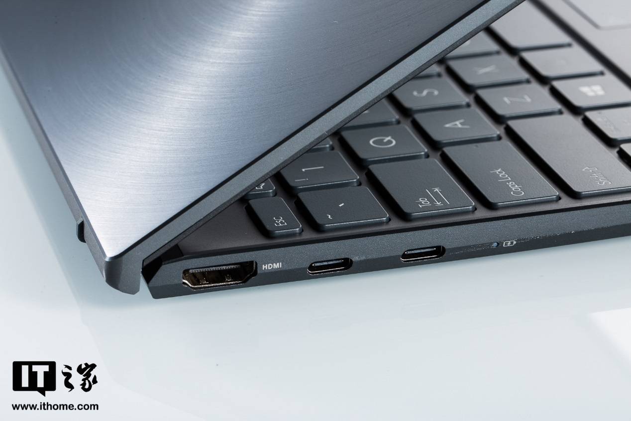 灵耀|当 8 核 R7 遇到高端模具，华硕灵耀 14 锐龙版笔记本体验