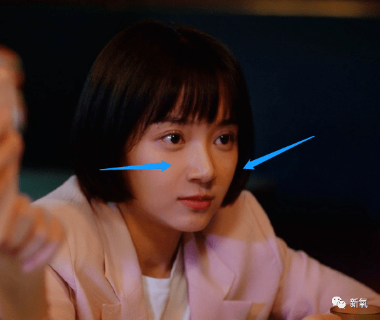 人中|20岁的脸垮得像40岁，还比关晓彤讨人喜欢，她真没不服气吗？