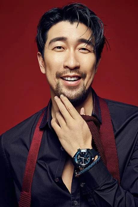 冯绍峰|原创黄景瑜丑闻缠身资源仍好到爆，与白百何演新戏，冯绍峰王千源作配