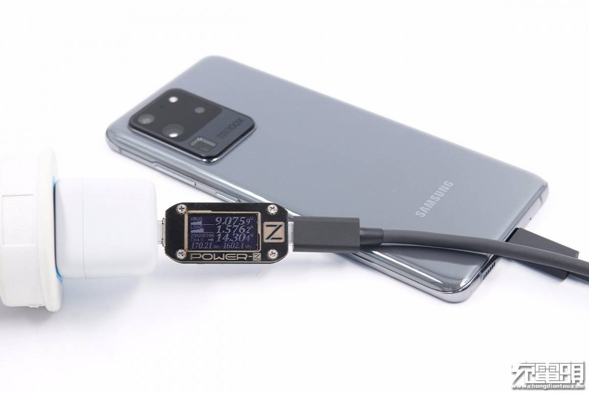 测评盘点|什么是小冰块？UIBI柚比 18W PD充电器评测