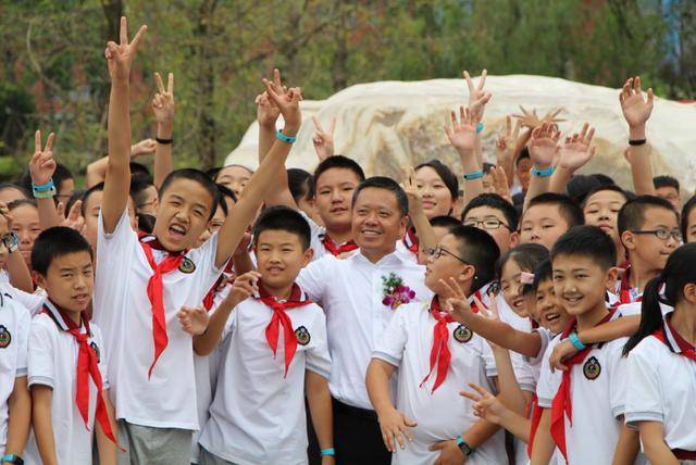 消息资讯|创办仅3年，天府七中为何能走出王者风范？