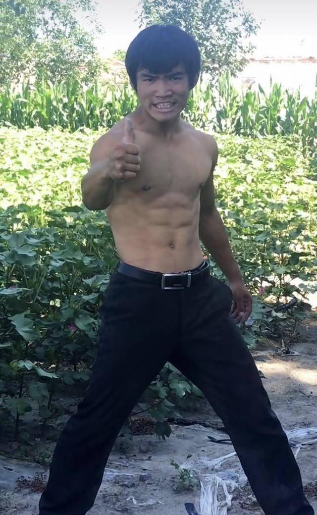 王波|原创武僧一龙再获力挺！著名作家：皮香远太无耻，像狗皮膏药粘着一龙