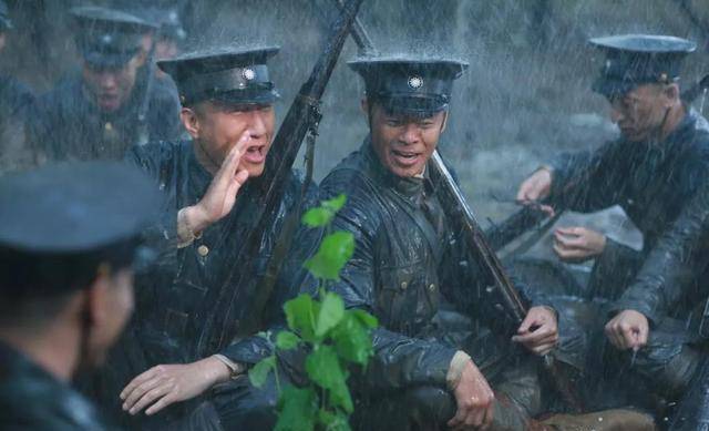 黑道电视剧排名 e2353a2c398c4ce5b94e0c20ff219540.jpeg