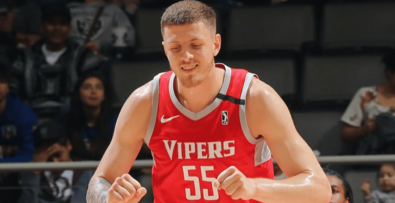 火箭队最新信息中锋 66358e57cb0d450a8c99bcd5e92a684c.png