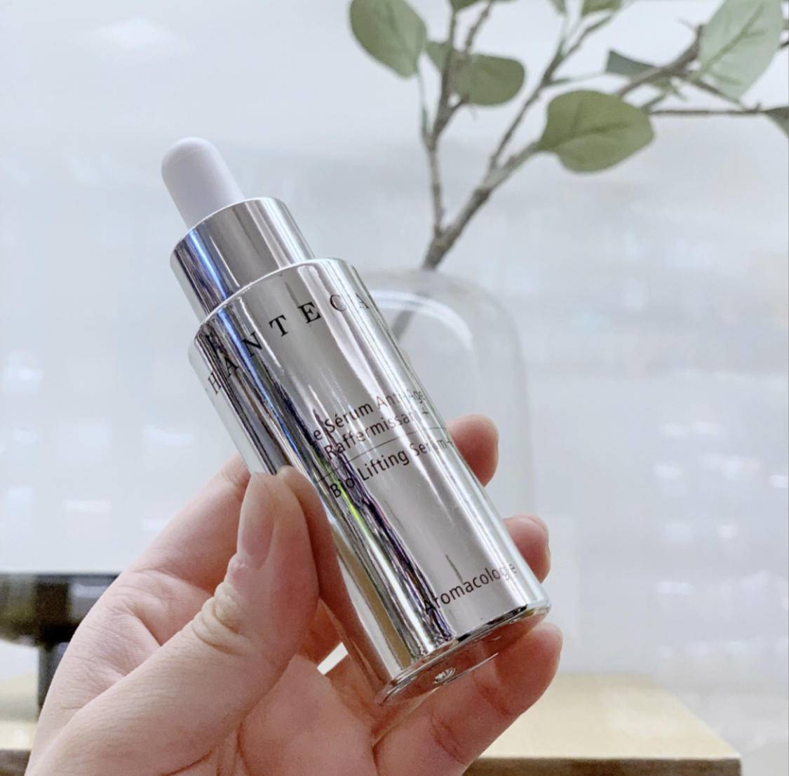 肌肤|不要被美白冲昏了头，夏季才是稳固年轻态的制胜关键