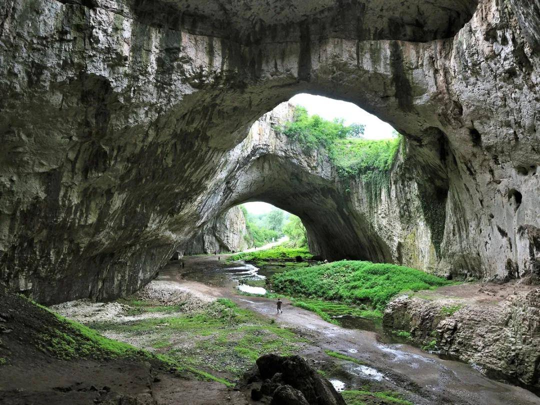 美翻了！盘点全球 20 个最美天然洞穴，简直是人间仙境 - 知乎