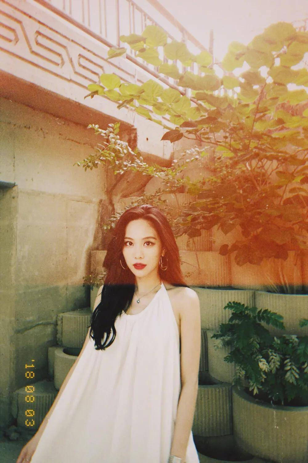 五官|舞台王者王霏霏终于赢了一回皇族万茜！滤镜终究敌不过实力啊...