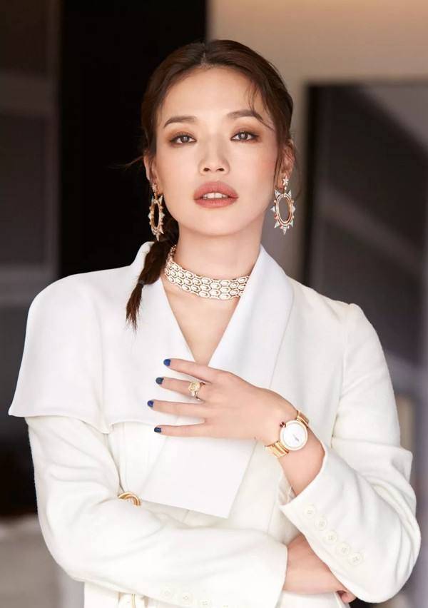 徐璐|瓜子脸、圆脸已经过时了，倪妮徐璐的方脸才是现在最流行的高级脸