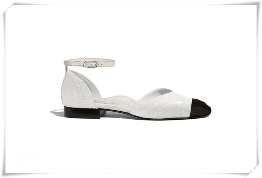 鞋履|Chanel首家鞋履专卖店，女生抢着入手这款经典双色鞋？