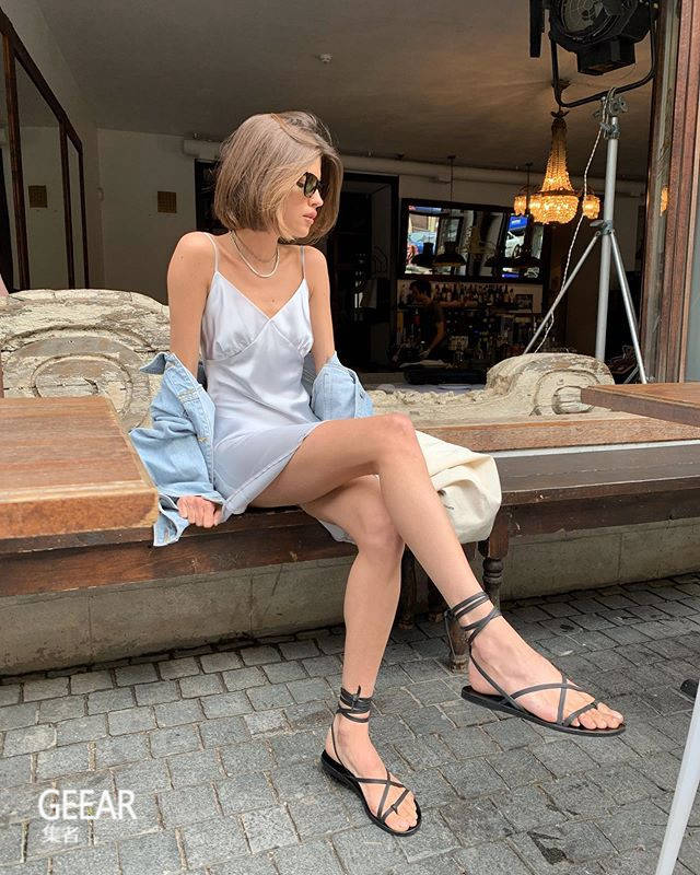 摩登|这家复古俄罗斯小众品牌：给你摩登又有个性的穿搭魅力！