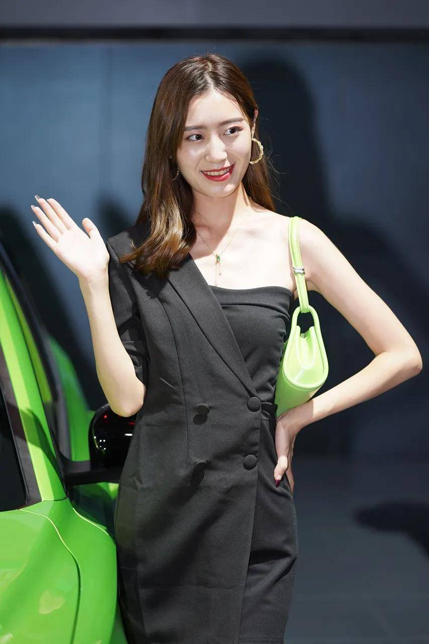 点击进入看图评论
