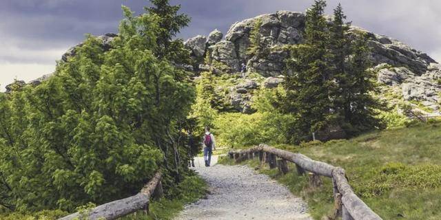 大学|到这几个城市上大学，其实不比北上广差！