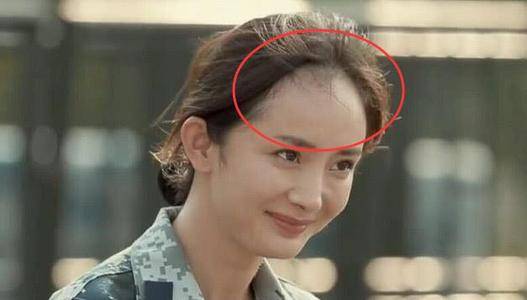 营销|杨幂发际线露出来了,至少很真实,没营销自己天生头发多!