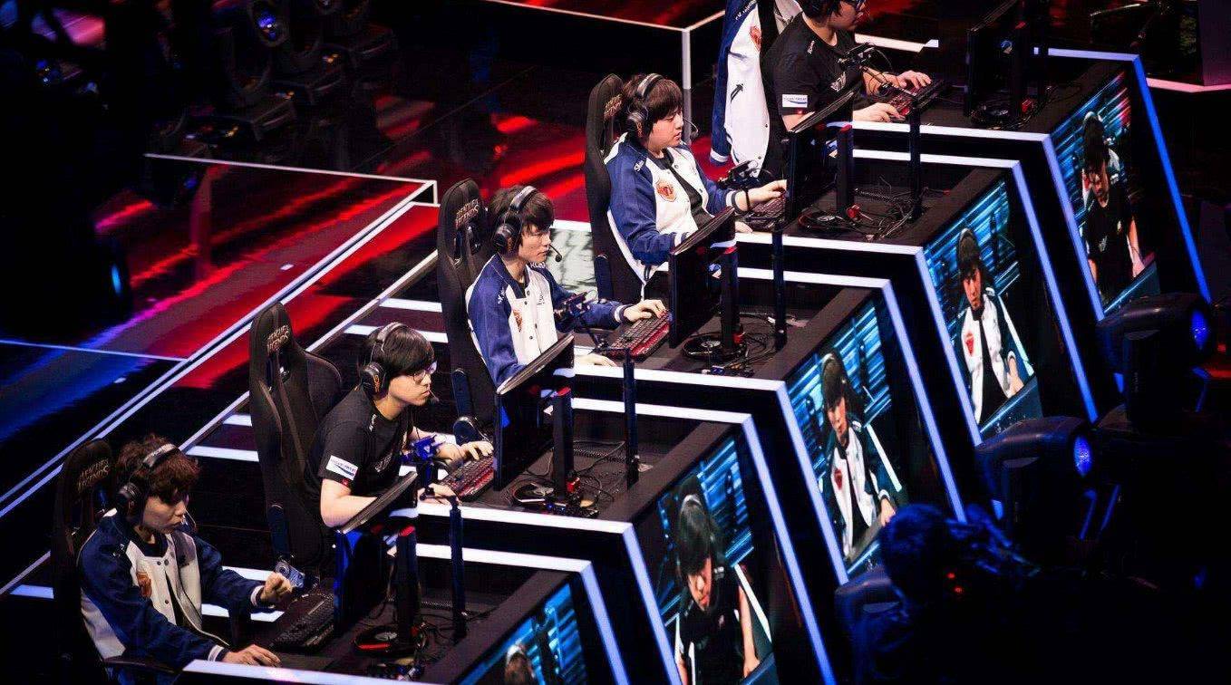 相关|电子竞技的崛起！除高校开设相关专业外，其市场规模已接近1000亿