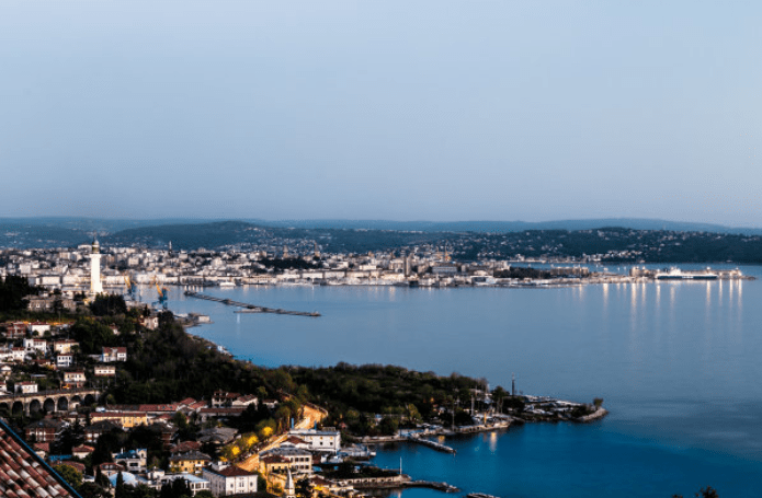 汕头gdp真实吗_汕头大学宿舍真实照片