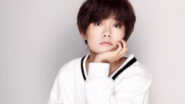 许飞，你要用道歉洗白，还是要多跟张萌学学啊