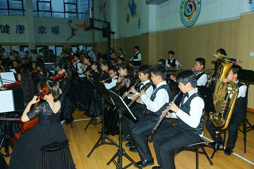 2020年崂山小学排名_“爱阅读,会倾听,懂感恩”——崂山小学2020学年第一