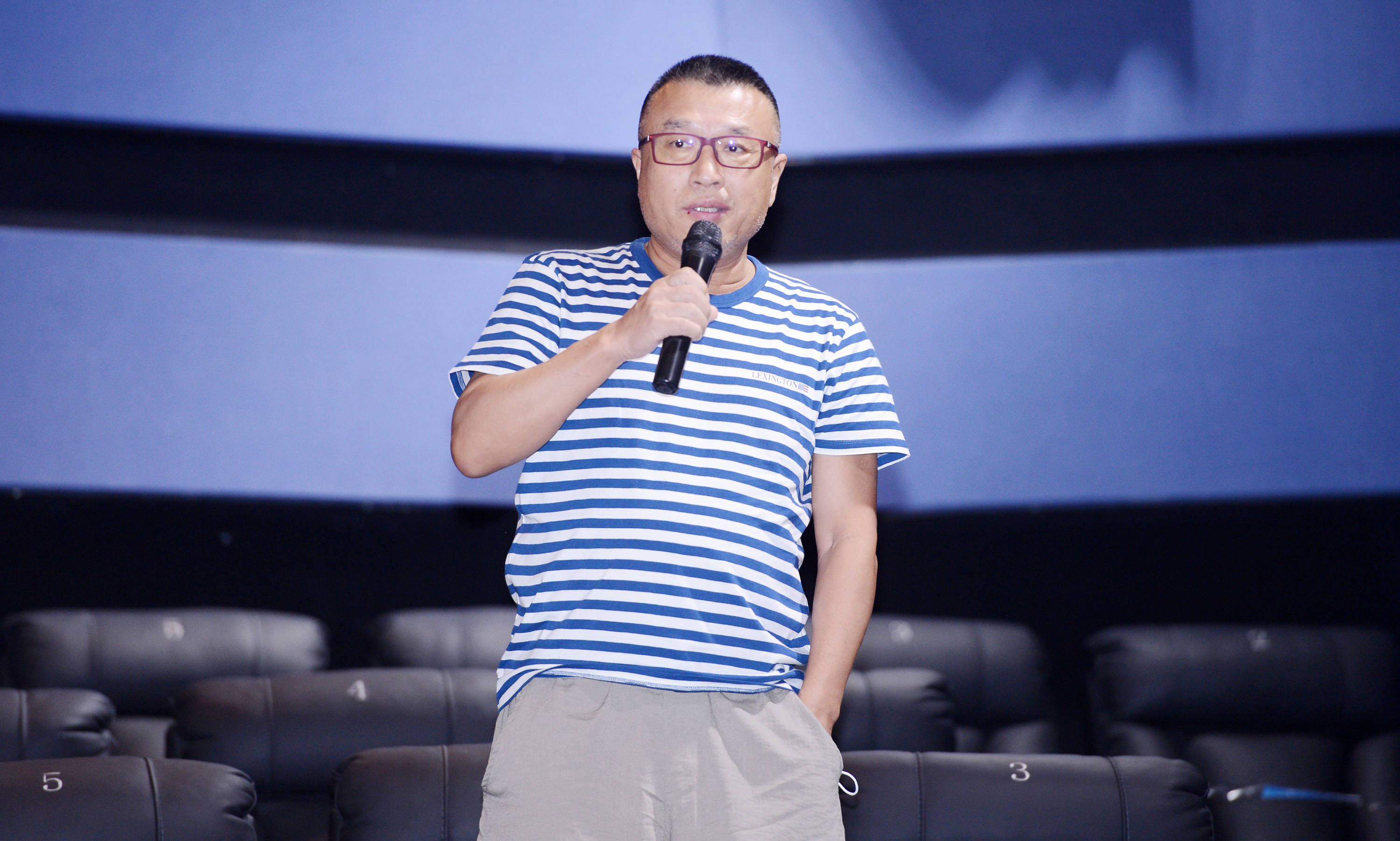 康洪雷看蒙古题材片《白云之下》哽咽:这是一部有尊严的中国电影