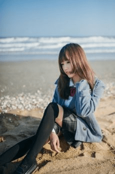 丝袜|外出旅游的时候，女孩穿丝袜有什么不合适吗？