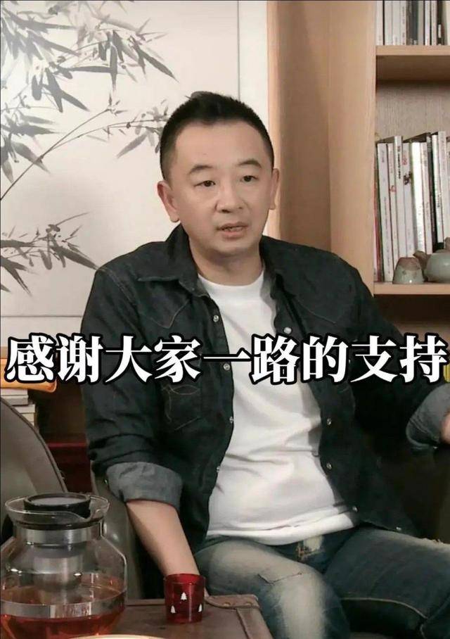 另辟蹊径要复出|另辟蹊径要复出?黄海波罕见与妻子秀恩爱