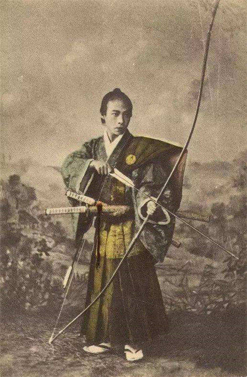 百年前日本武士 平均身高仅1米6 面露凶光 女武士堪比绝世美人 文化