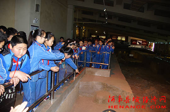 遗址|河南三门峡：暑假到虢国博物馆来看车