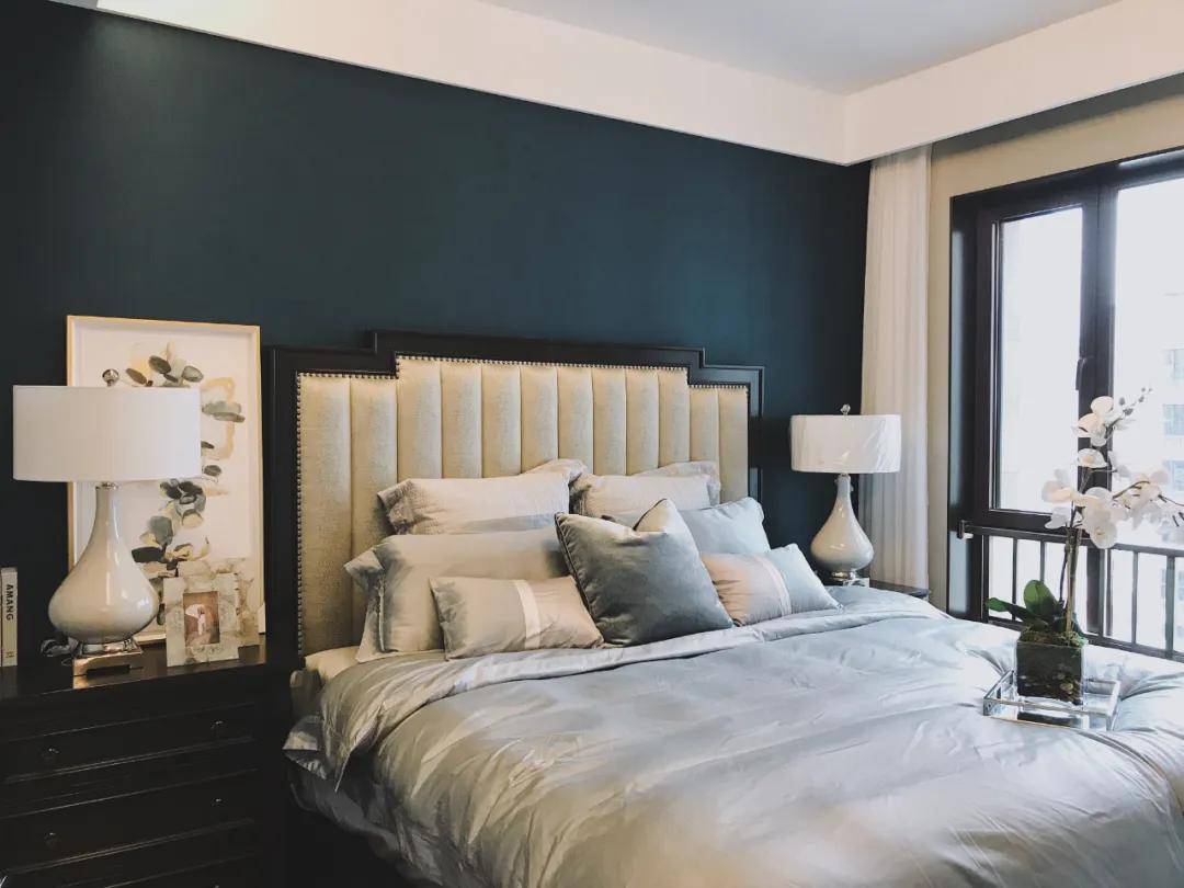 啥是黑暗风房间 2d27445461c1437f8f31473f854be9e3.jpeg