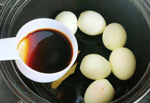 为什么吃鸡蛋会打嗝呢 61c2a6831d9745aa9c25e1b6a50d185c.png