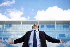 怎么拥有强大的力量 6335bb59ca254ae9b9f406d4a9f50a3f.jpeg