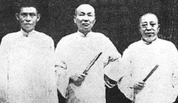 故事传记|黎元洪来上海避难，杜月笙保他三个月周全，临走前他留下三样东西