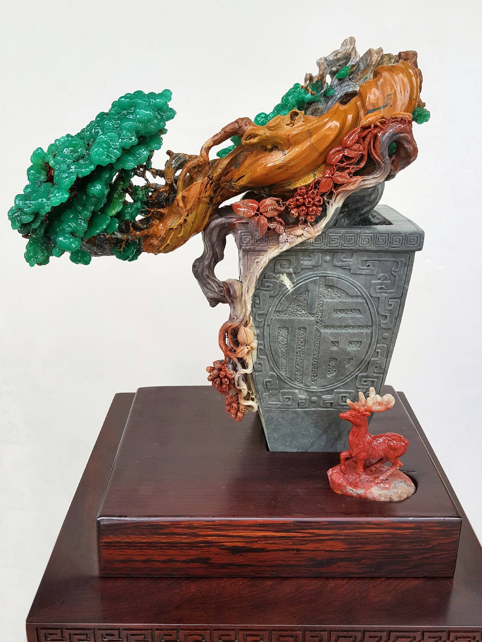 《富贵常青》 四川雅安绿石 青田岭头石 32cm×30cm×11cm
