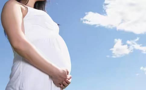 妈妈|是便秘！徐佳莹谈怀孕：比大肚肥臀更可怕的