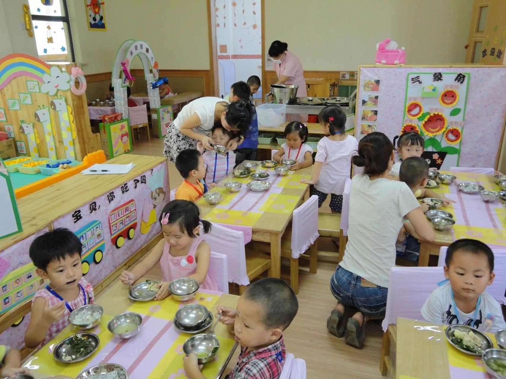 原创孩子幼儿园有这些表现，是个学霸苗子，家长别用这些方法“掐”掉
