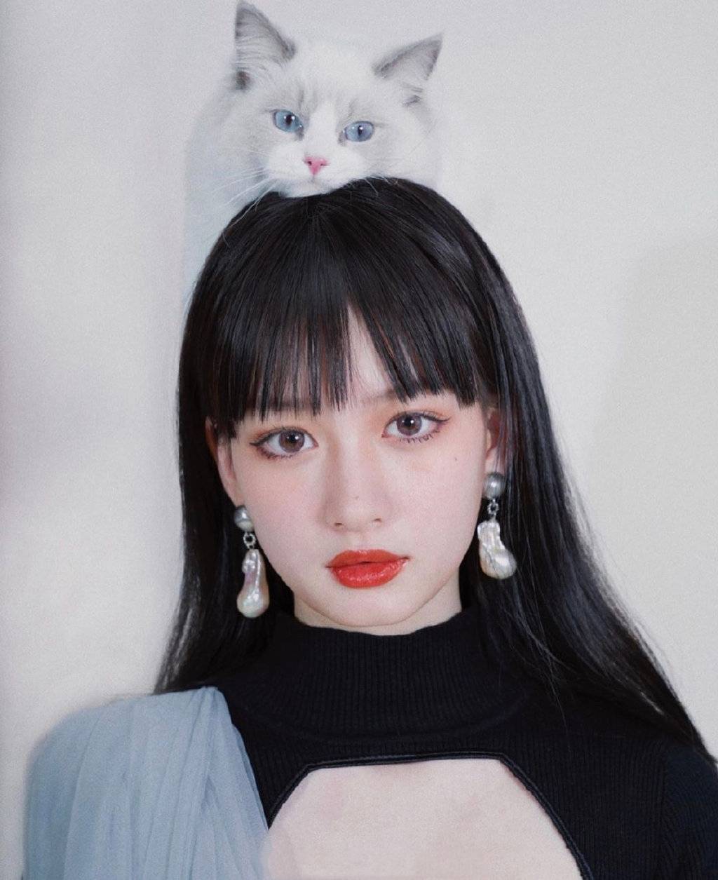 漫画|拥有漫画脸是什么体验？程潇好惊艳，杨超越被赞“会呼吸的芭比”