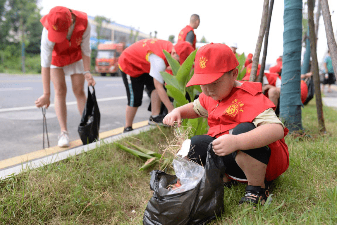 武陵区长庚街道聚宝社区:小小志愿者 环保我先行