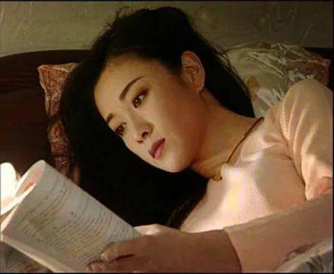 56岁傅艺伟曾是最美苏妲己，却二婚失败吸毒自毁